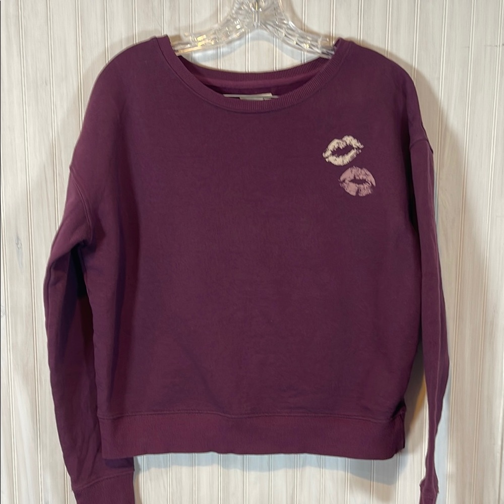 PACT ORGANIC LIPS KISS VALENTINES DAY SWEATSHIRT CREW SMALL W